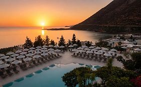 Paradise Hotel